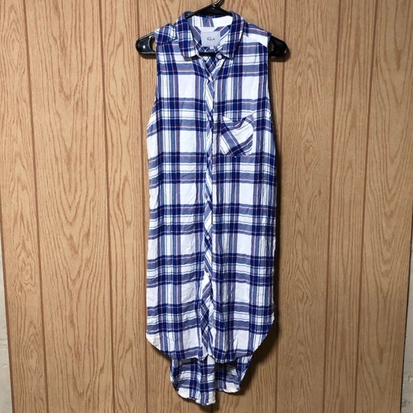 ⭐️Rails Jordyn Button Down - Picture 2 of 8